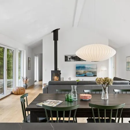 펜션 Tessa - 1-6km From The Sea By Interhome *